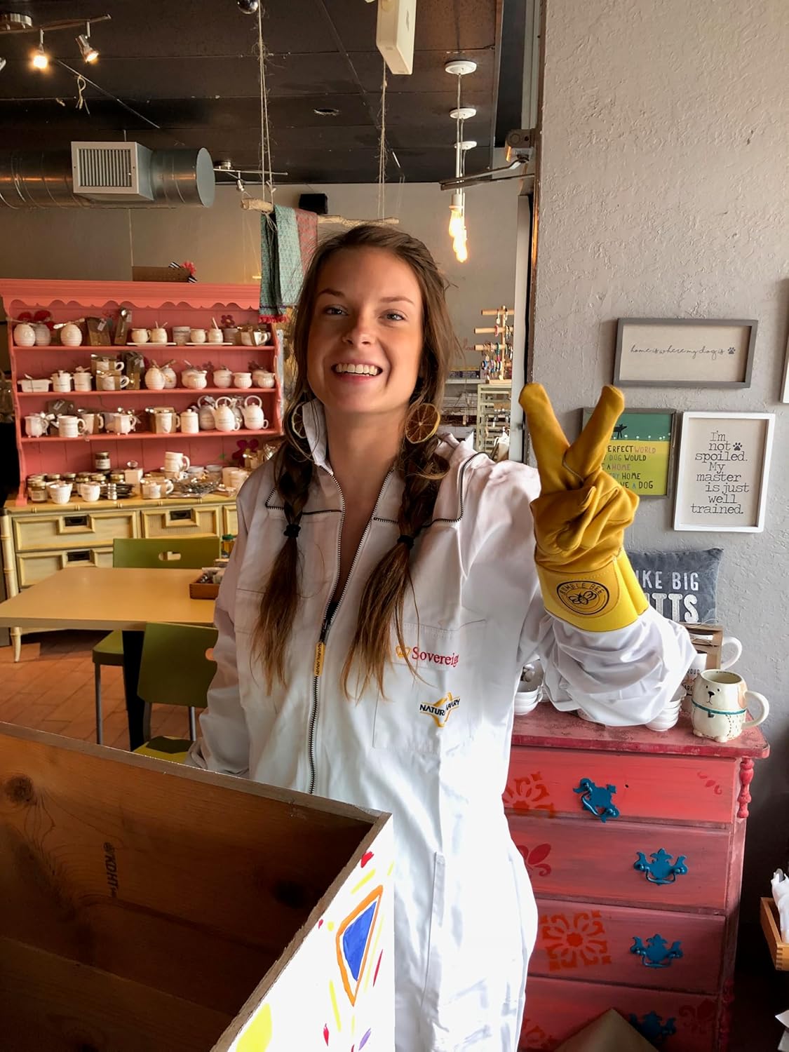 HONEY FEAST Organic Cinnamon Honey - Raw and Cold Packed - 12 Ounces - Small Batch Beekeeper Honey - Image 2