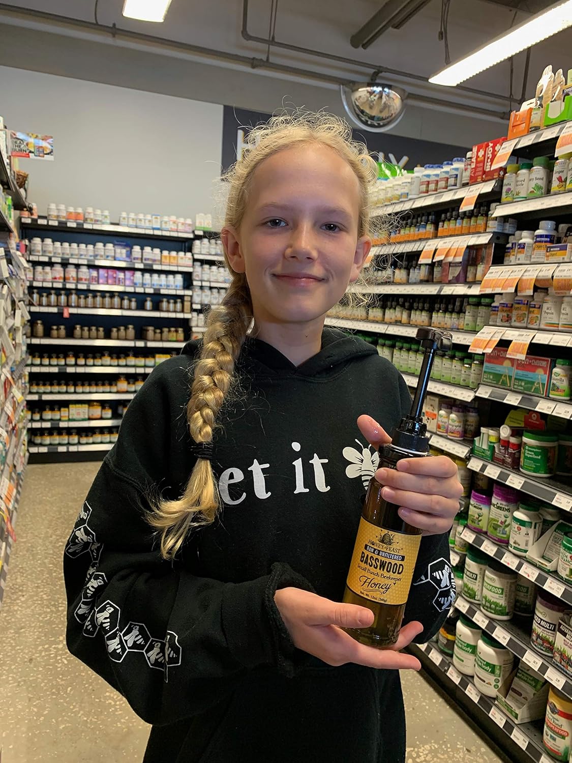 HONEY FEAST Organic Cinnamon Honey - Raw and Cold Packed - 12 Ounces - Small Batch Beekeeper Honey - Image 7